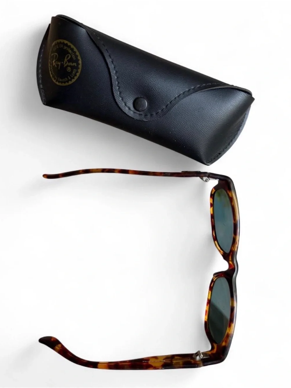 Ray-Ban protective ray